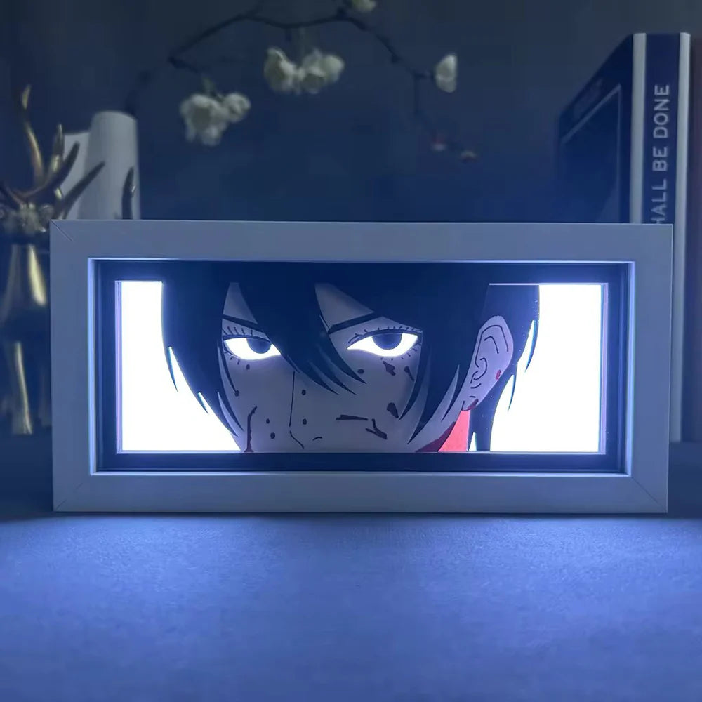 هجوم على مربع Titan Mikasa Anime Light Box من Myanimelightbox ، تم تشغيله مع ضوء الغرفة المحيطة