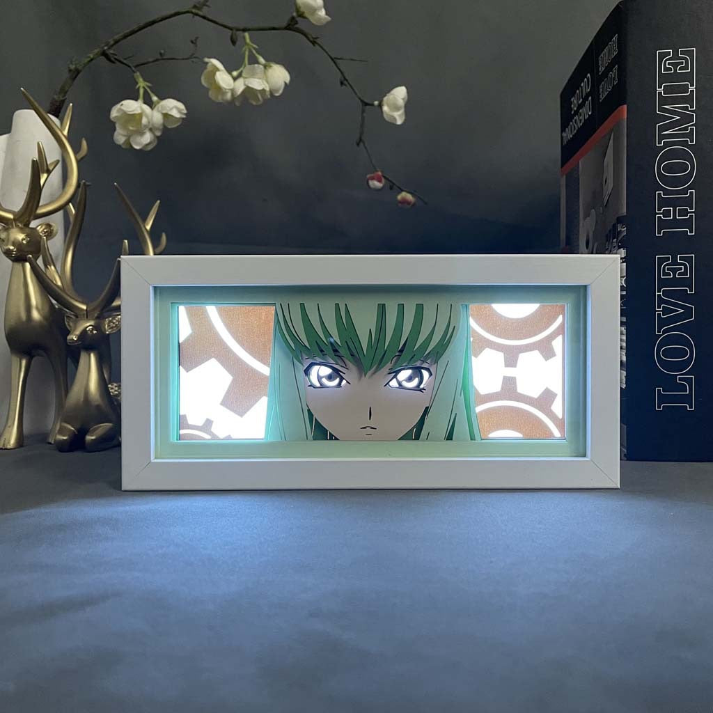 رمز Geass CC مربع ضوء الأنيمي مضاء في الغرفة المظلمة ، تأثير متوهج بواسطة myanimelightbox