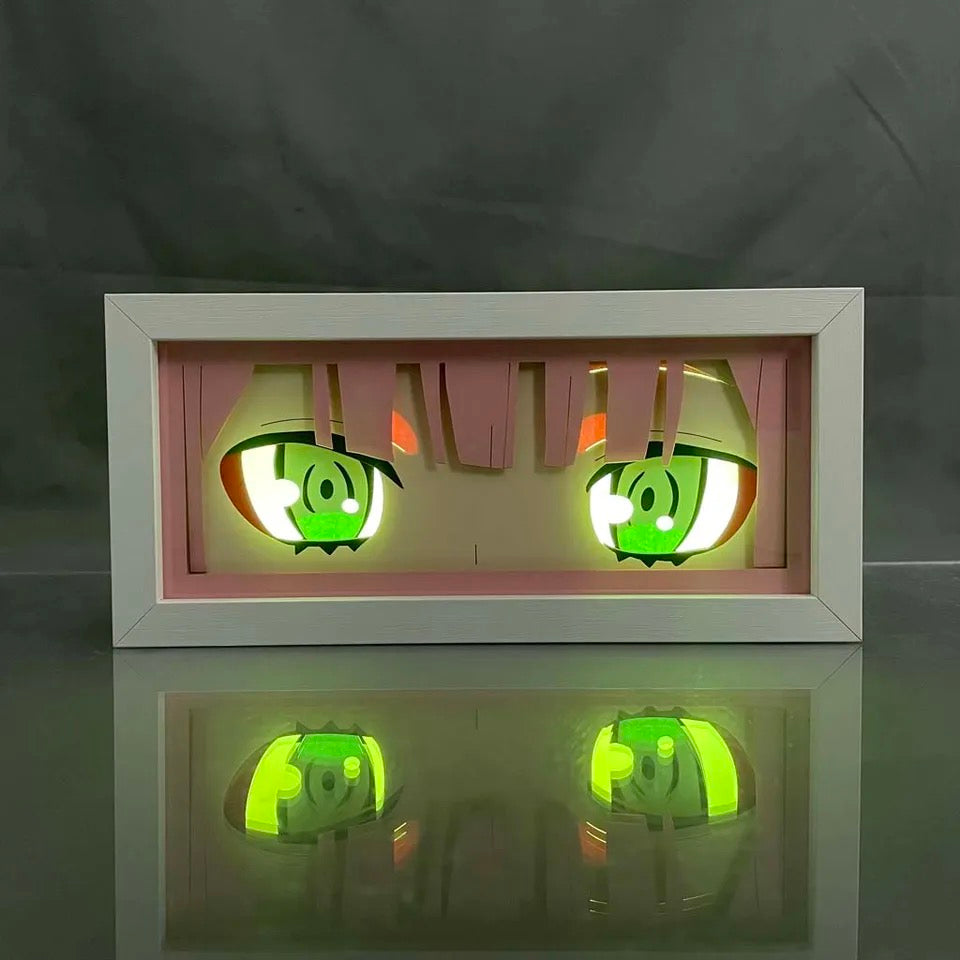 حبيبي في Franxx Zero Two Eye Anime Light Box by Myanimelightbox ، تم تشغيله مع ضوء الغرفة المحيطة