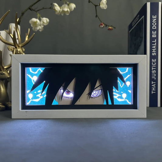 Kotak cahaya anime naruto sasuke bercahaya dengan cahaya, lampu bilik kelihatan, oleh myanimelightbox