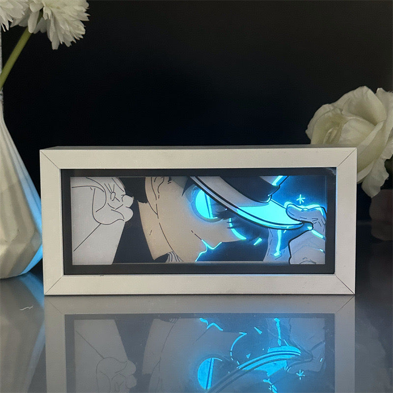 Blue Glow - Kaito Kuroba naklápěl klobouk chladným modrým pozadím záře LED.