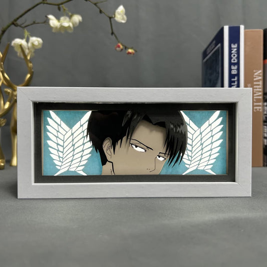 Ataque no Titan Levi Anime brilhando com luz acesa, luzes da sala visível, por MyanImelightBox