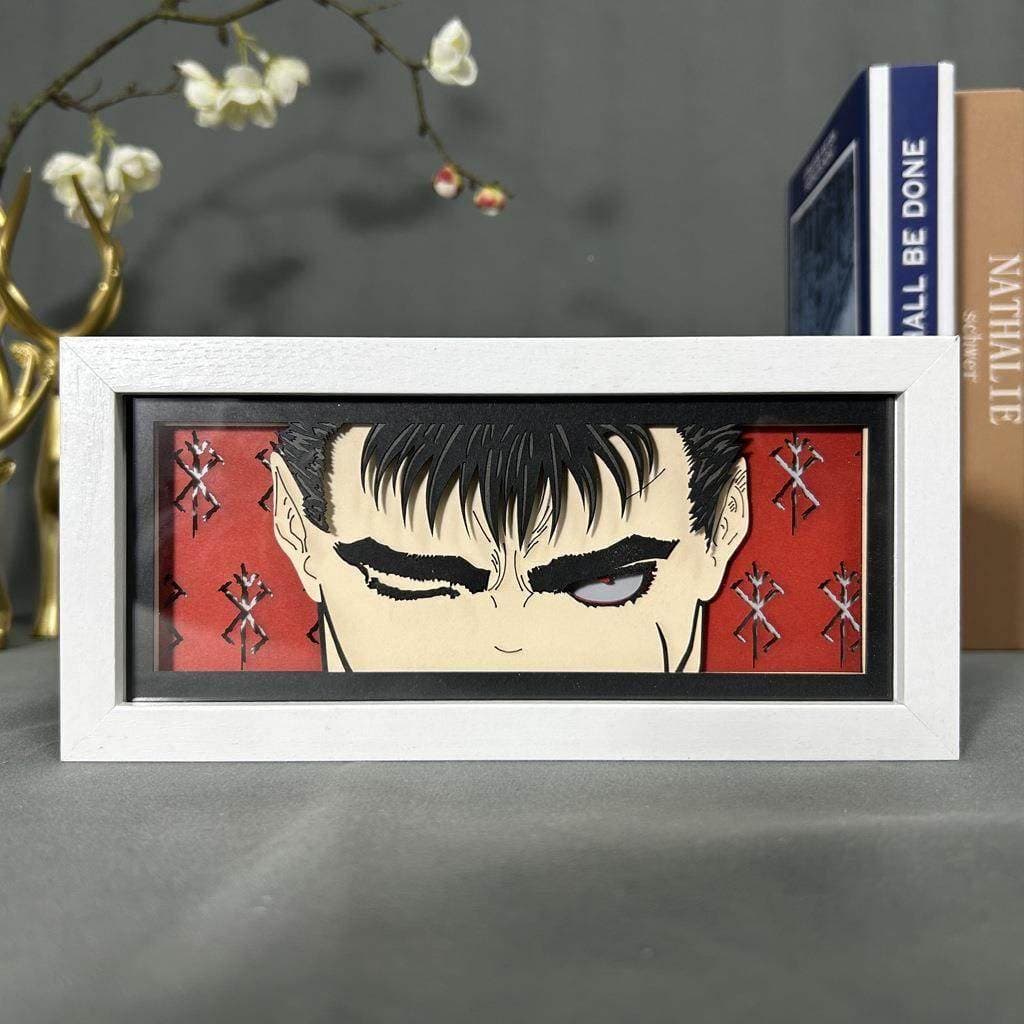 Berserk Guts Anime Light Box od Myanimelightbox, displej, v bílém rámu s ozdobným pozadím
