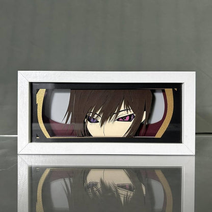 Kod Geass Lelouch Anime Light Box oleh MyAnimelightbox, dipaparkan, dalam bingkai putih dengan latar belakang hiasan