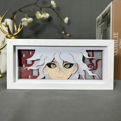 DANGANRONPA NAGITO KOMAEDA Caixa de luz de anime por MyanImelightBox, exibição, em armação branca com fundo decorativo