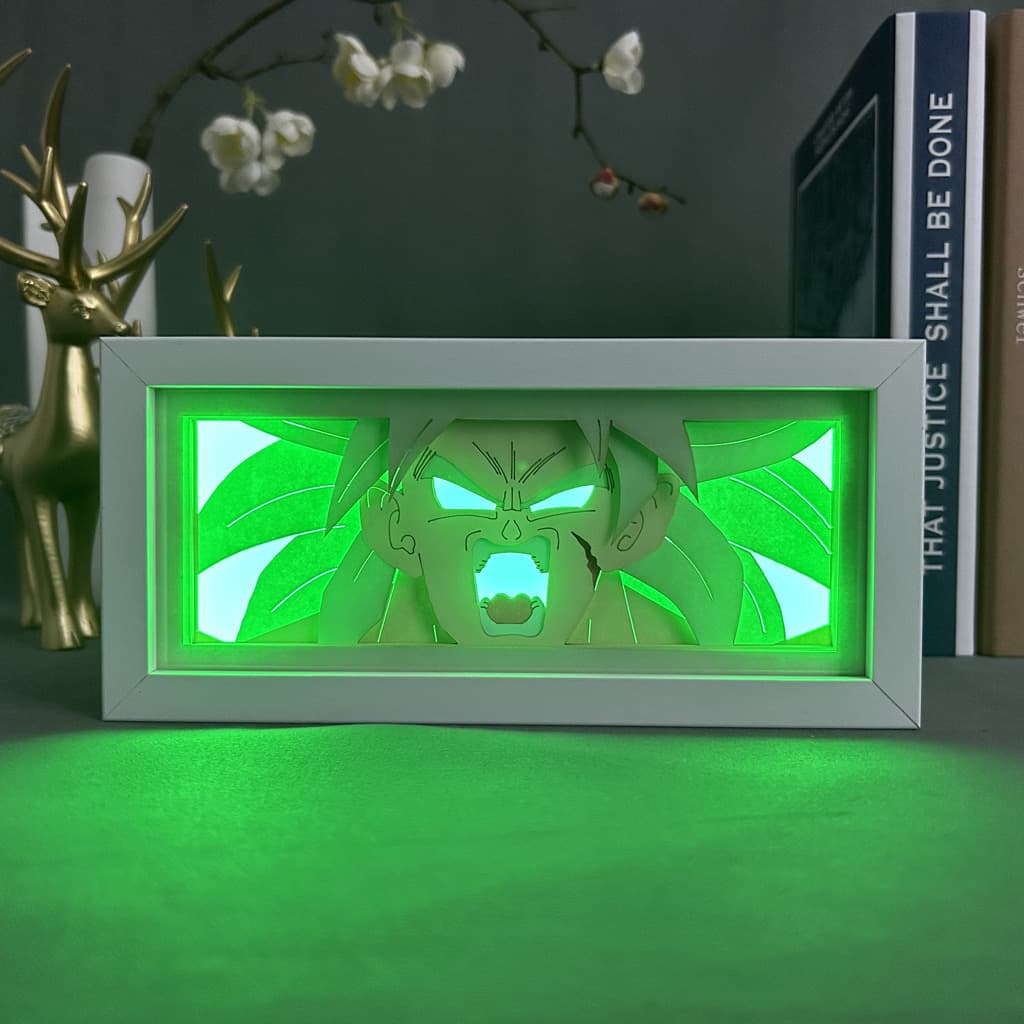 Dragon Ball Z Broly Anime Light Box od Myanimelightbox, zářící v temné místnosti, dramatické osvětlení