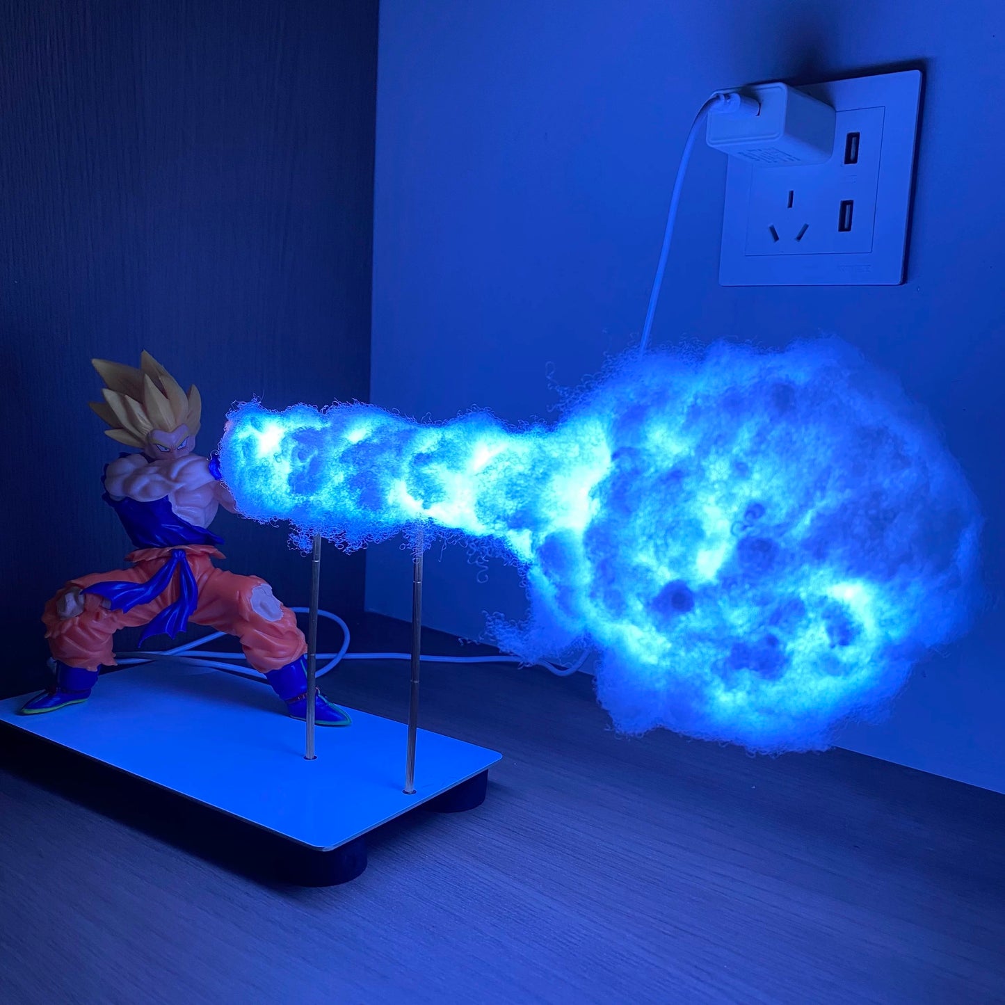 Lâmpada de anime Goku – Versão Mega
