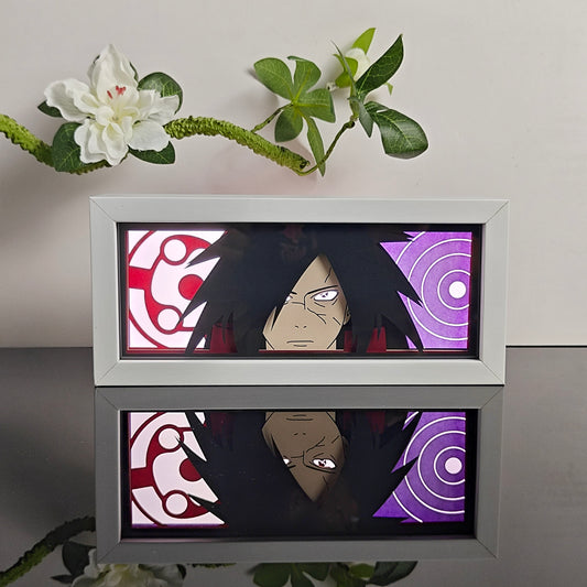 Kotak cahaya anime Naruto Madara bersinar dengan cahaya, lampu bilik kelihatan, oleh MyAnimelightBox