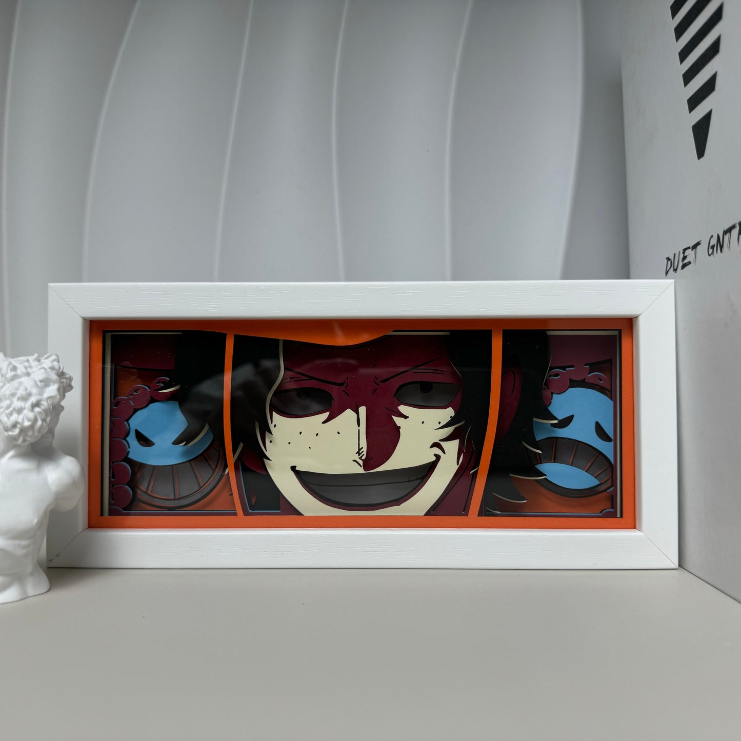 One Piece Ace Smile Anime Light Box by MyanImelightBox, exibir, em quadro branco com fundo decorativo