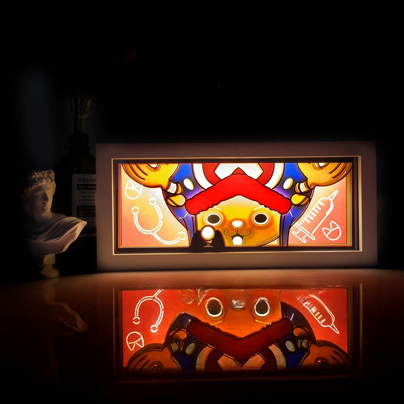 Kotak Light Anime Chopper One Piece oleh Myanimelightbox, bersinar di bilik gelap, pencahayaan dramatik
