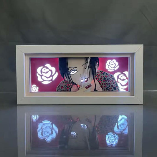 Kotak cahaya anime osaki nana oleh myanimelightbox, bercahaya di bilik gelap, pencahayaan dramatik