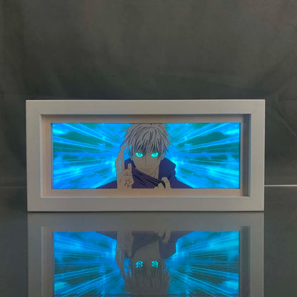 Jujutsu Kaisen Satoru Gojo Light Box dengan latar belakang LED biru - hiasan anime dengan kesan teknik terkutuk terbalik.

