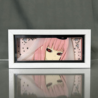 Skuad Suicide Isekai Mori Calliope Anime Light Box oleh Myanimelightbox, dipaparkan, dalam bingkai putih dengan latar belakang hiasan