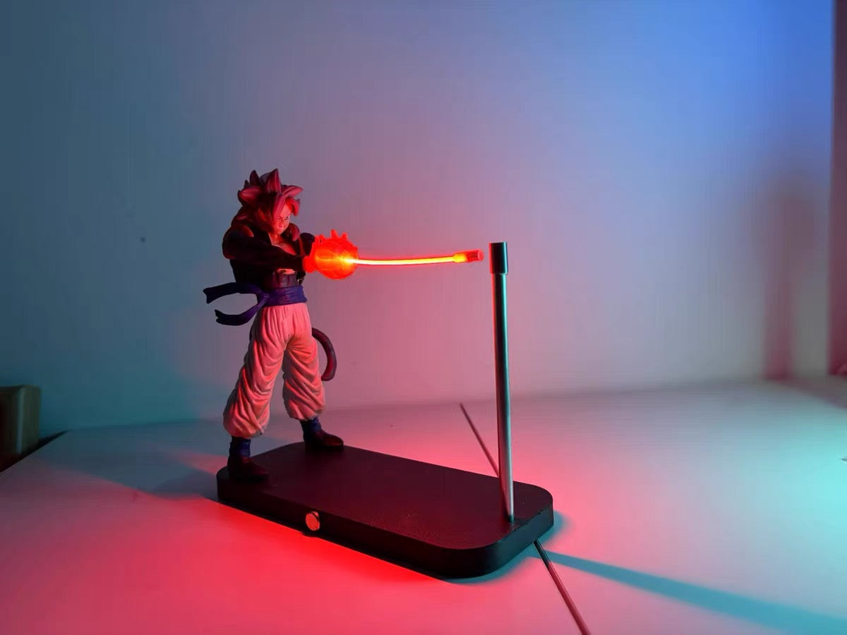 Lampa Dragon Ball GT Gogeta s červeným paprskem v sestavě smíšeného osvětlení
