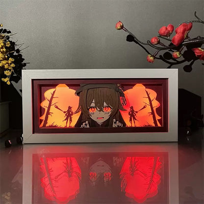 Hu Tao Genshin Impact Light Box gloeiend rood met gelaagd 3D -anime -ontwerp en schaduwfiguren op de achtergrond


