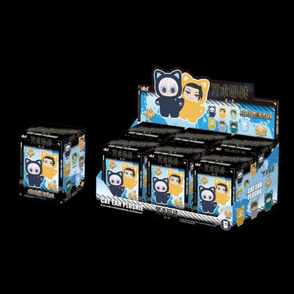 Coffret collector Jujutsu Kaisen en peluche oreilles de chat, présentant l'emballage complet et le set de collection