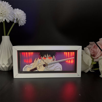 Jujutsu kaisen yuta okkotsu kotak cahaya bercahaya merah dengan semangat terkutuk di belakangnya

