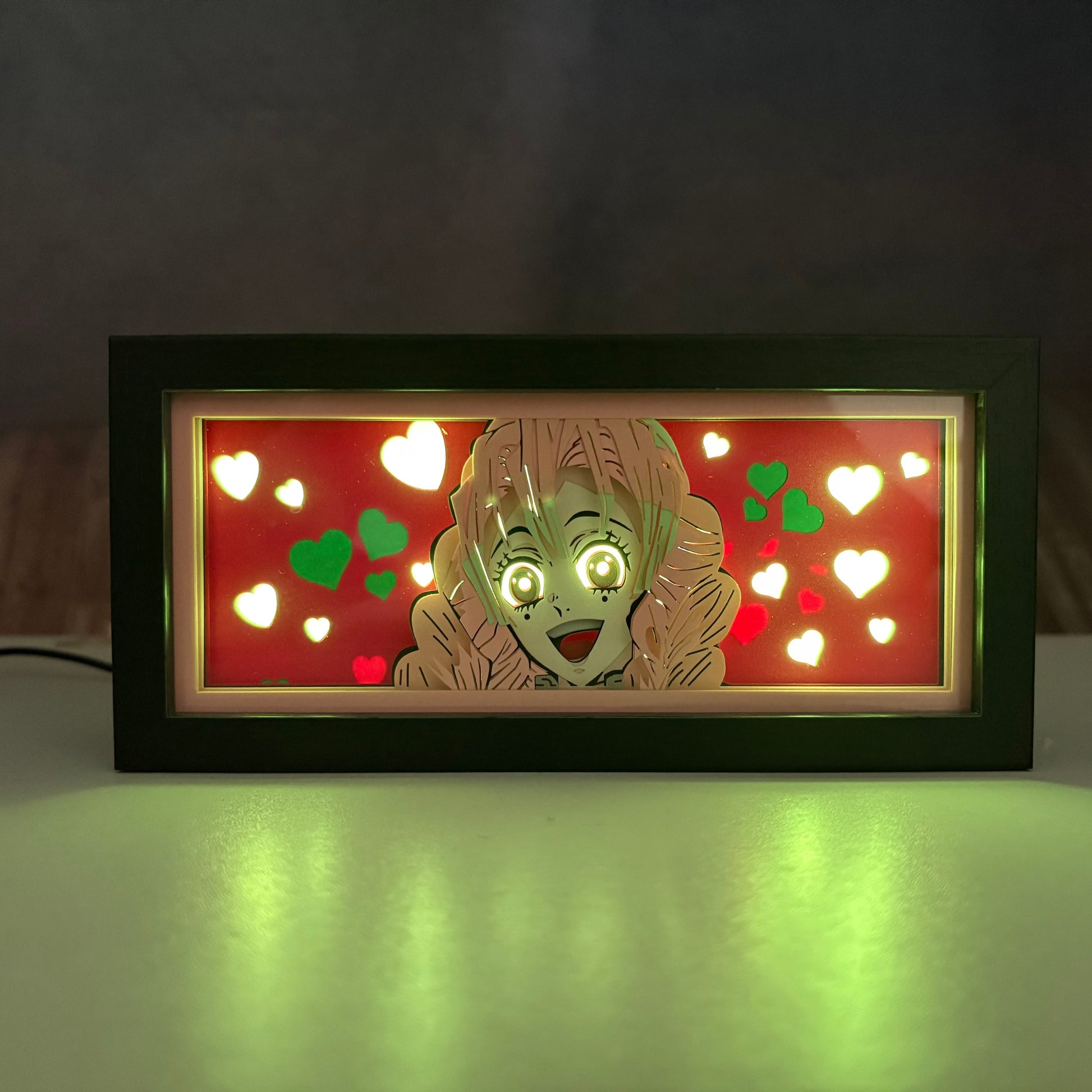 Mitsuri Kanroji -anime-varjovalolaatikko violetilla LED-valaistuksella