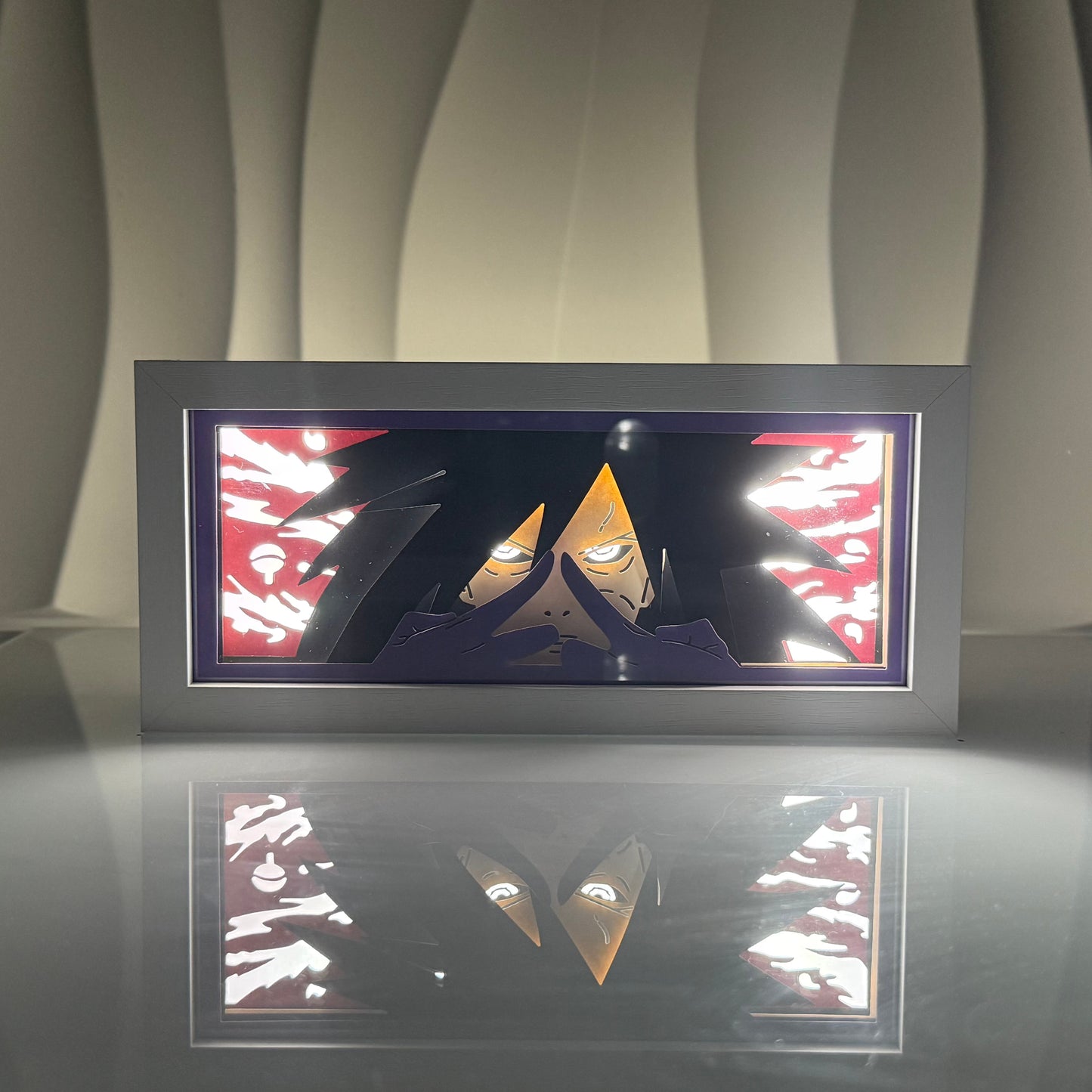 Noční lampa s osvětlenou 3D světelnou krabičkou s anime postavou Madary Uchiha