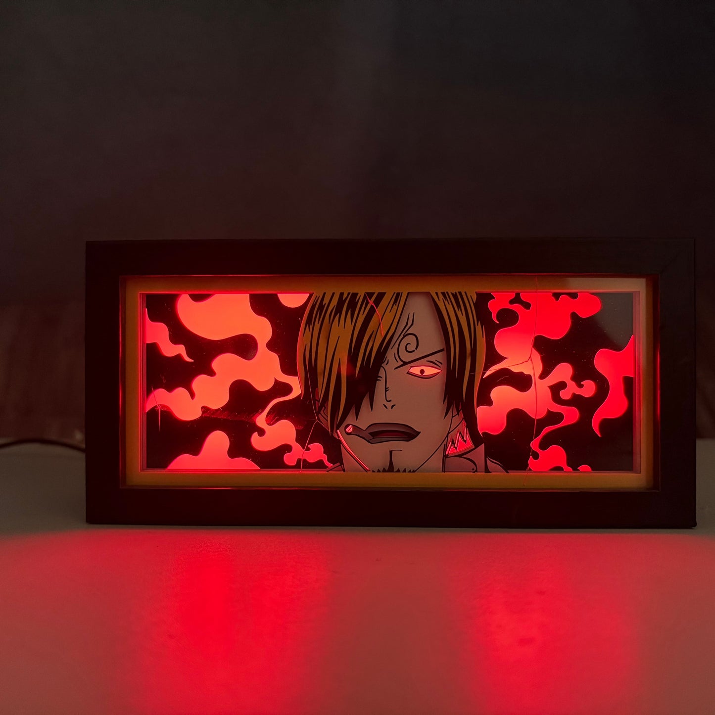 One Piece Sanji anime -valolaatikko punaisella liekkitaustalla varustetulla LED-näytöllä