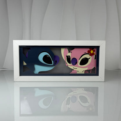 Roztomilá noční lampička s osvětleným 3D rámečkem Stitch a Angel